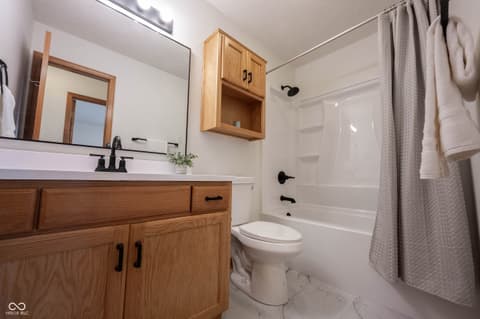 Photo of 825 Eastgate Drive, Anderson, IN