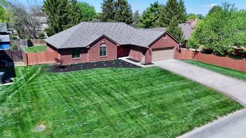 Photo of 825 Eastgate Drive, Anderson, IN