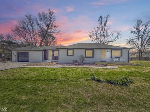 3221 W Smith Valley Road