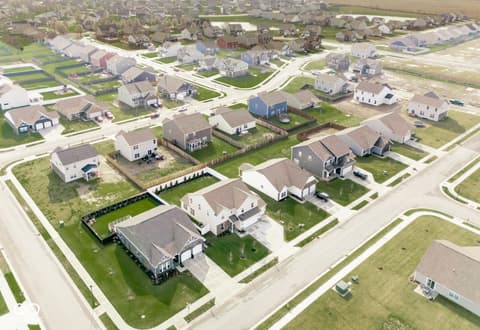 Aerial view at 923 Aurora Lane, Franklin, IN