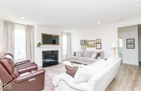 Living room at 923 Aurora Lane, Franklin, IN