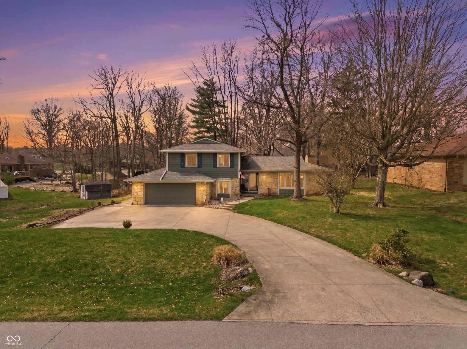 Front exterior at 302 Maple Court, Greenfield, IN