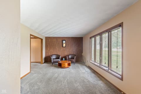 Living room at 302 Maple Court, Greenfield, IN