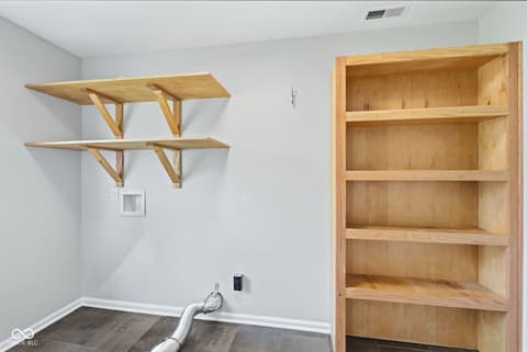 Photo of 5841 Safari Drive, Indianapolis, IN