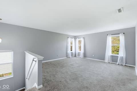 Photo of 5841 Safari Drive, Indianapolis, IN