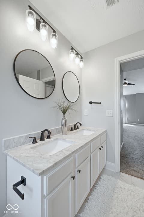 Photo of 5841 Safari Drive, Indianapolis, IN