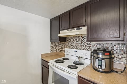 Kitchen at 7135 Bay Point Court, Indianapolis, IN