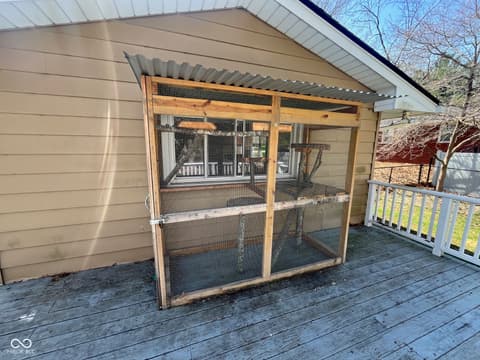 Photo of 220 Webb Drive, Indianapolis, IN