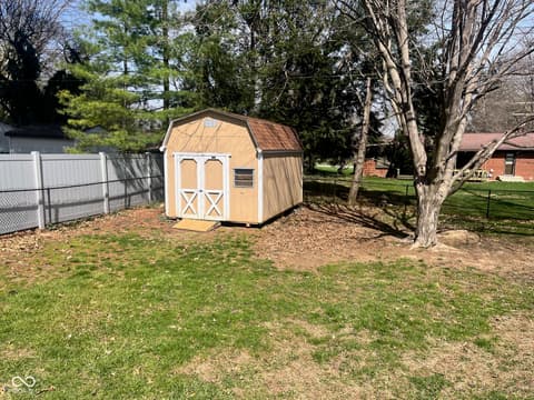 Photo of 220 Webb Drive, Indianapolis, IN