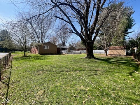 Photo of 220 Webb Drive, Indianapolis, IN