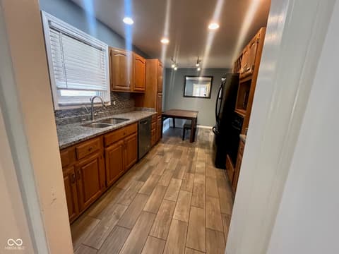 Photo of 220 Webb Drive, Indianapolis, IN
