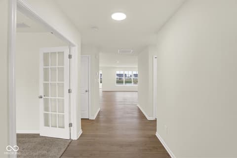 Hallway at 19537 Atwater Avenue, Sheridan, IN