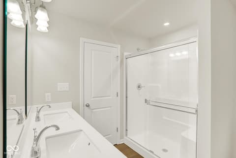 Primary bathroom at 19537 Atwater Avenue, Sheridan, IN