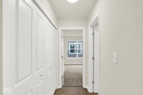 Hallway at 19537 Atwater Avenue, Sheridan, IN