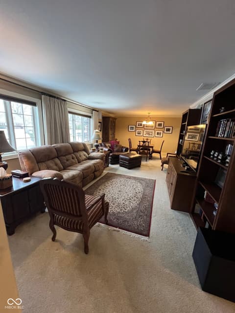 Family room at 17 Windridge Street, Anderson, IN