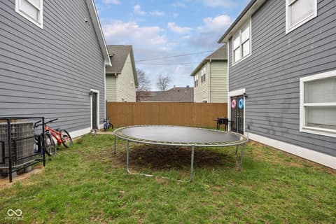 Yard at 2038 N College Avenue, Indianapolis, IN