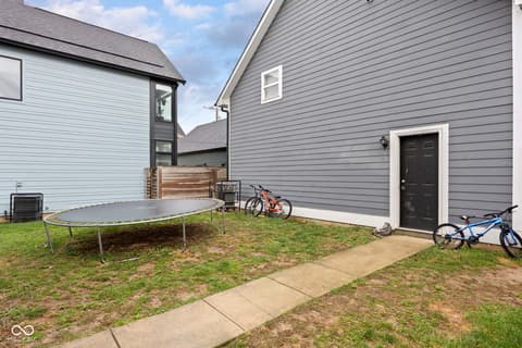 Yard at 2038 N College Avenue, Indianapolis, IN