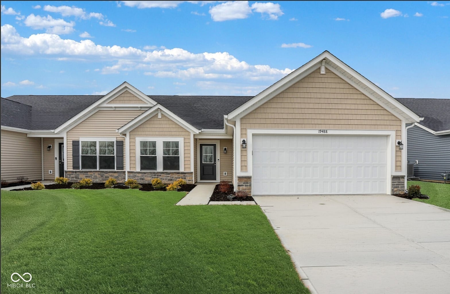Front exterior at 19488 Atwater, Sheridan, IN — Spacious new construction home with prominent garage.