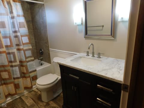 Photo of 6 E Park Lane, Crawfordsville, IN