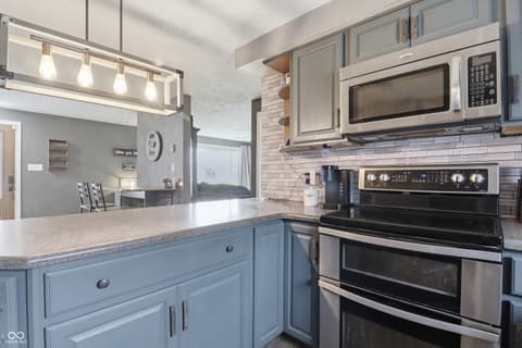 Photo of 3518 River Bluff Road, Anderson, IN