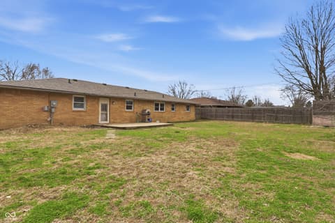 Photo of 3518 River Bluff Road, Anderson, IN