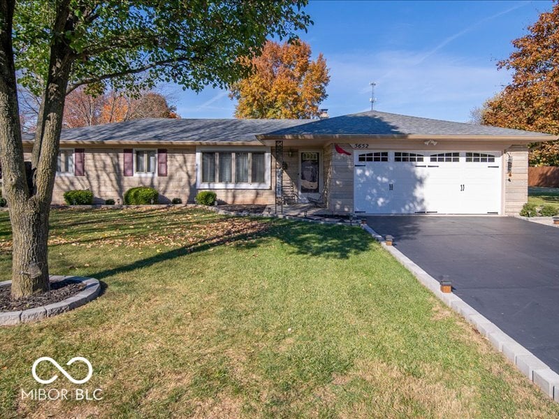 Photo of 5652 Steven Drive, Greenwood, IN