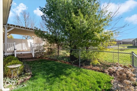 Photo of 949 Peppermill Run, Greenwood, IN