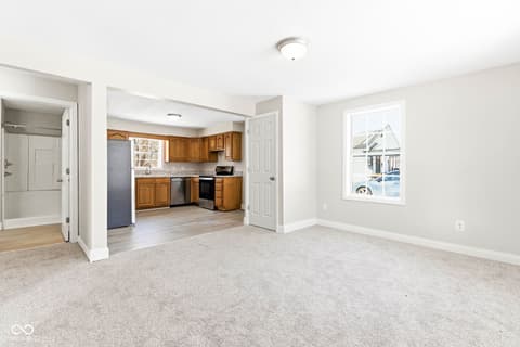 Photo of 220 Mann Avenue, Austin, IN