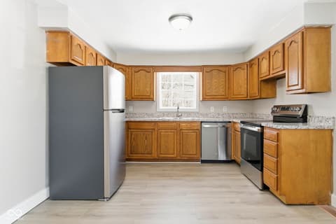 Photo of 220 Mann Avenue, Austin, IN