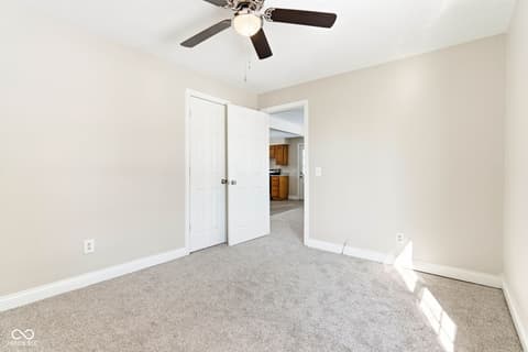 Photo of 220 Mann Avenue, Austin, IN