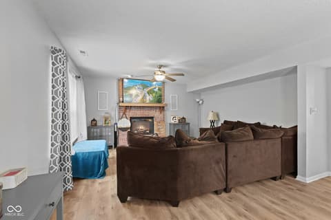 Photo of 919 Charnwood Parkway, Beech Grove, IN