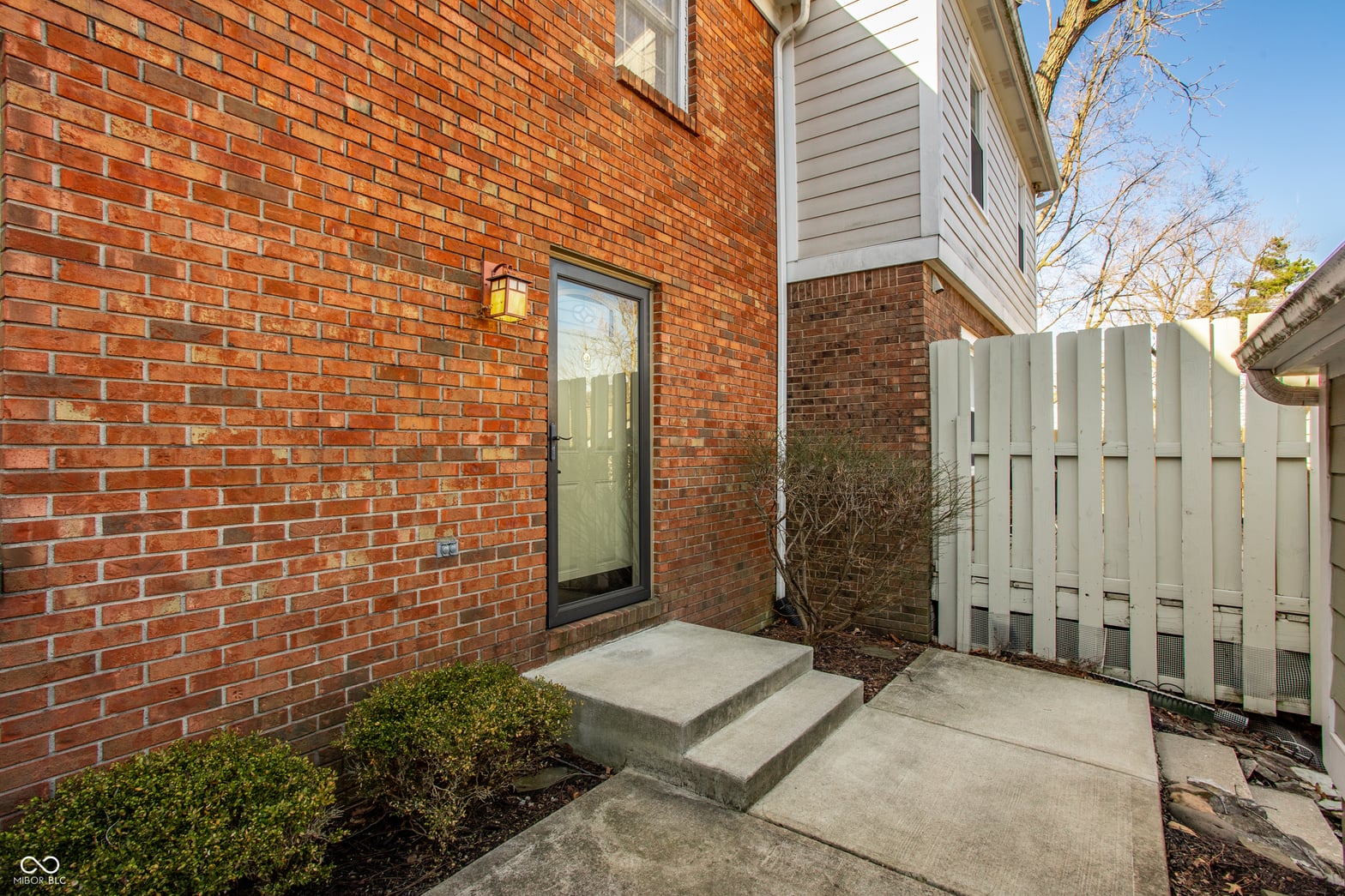 Photo of 105 Carmelaire Drive, Carmel, IN