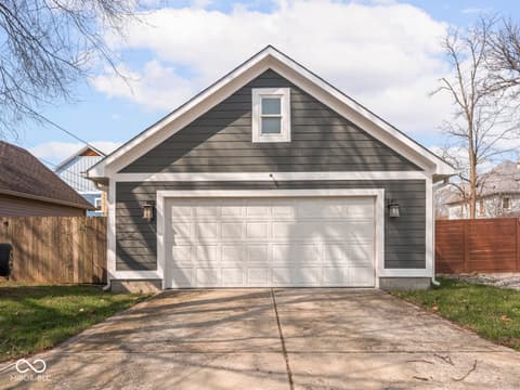 Photo of 2531 Broadway Street, Indianapolis, IN