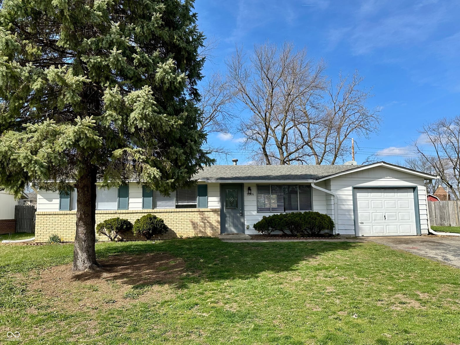 Photo of 9306 Granville Lane, Indianapolis, IN