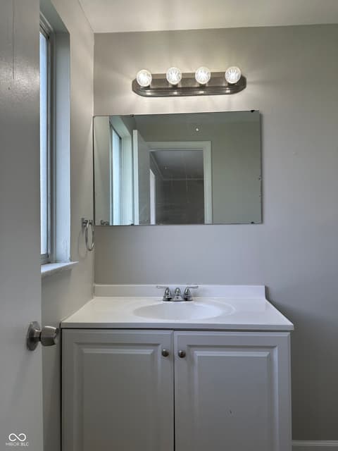 Photo of 9306 Granville Lane, Indianapolis, IN