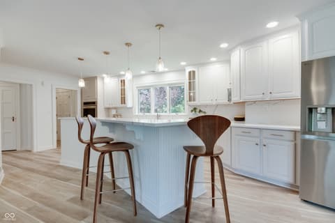 Photo of 6502 Allisonville Road, Indianapolis, IN