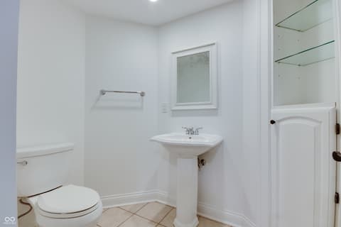 Photo of 6502 Allisonville Road, Indianapolis, IN