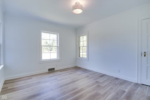 Photo of 6502 Allisonville Road, Indianapolis, IN