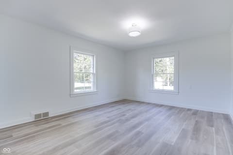 Photo of 6502 Allisonville Road, Indianapolis, IN