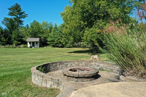 Photo of 6502 Allisonville Road, Indianapolis, IN