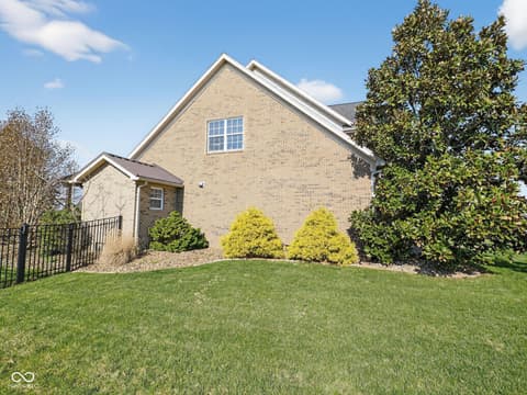 Side exterior at 5688 Victoria Bluffs Drive, Newburgh, IN