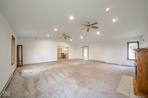 Family room at 1334 S Onyx Court, New Castle, IN