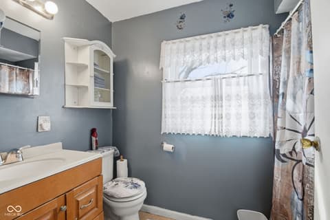 Bathroom at 8621 S CR 800 W, Daleville, IN