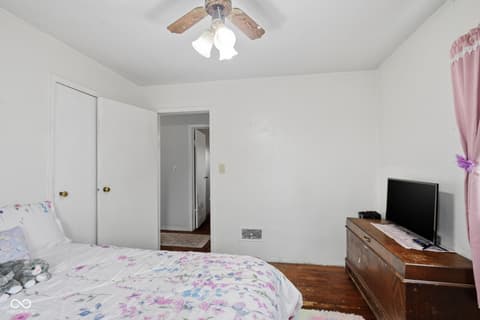 Bedroom at 8621 S CR 800 W, Daleville, IN