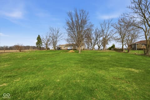 Yard at 8621 S CR 800 W, Daleville, IN