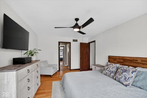 Photo of 7368 E 71st Street, Indianapolis, IN
