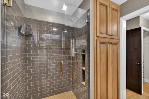 Photo of 7368 E 71st Street, Indianapolis, IN