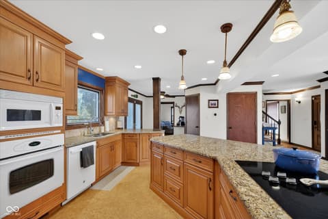 Photo of 7368 E 71st Street, Indianapolis, IN