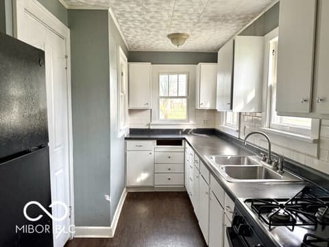 Photo of 237 Ringwood Way, Anderson, IN