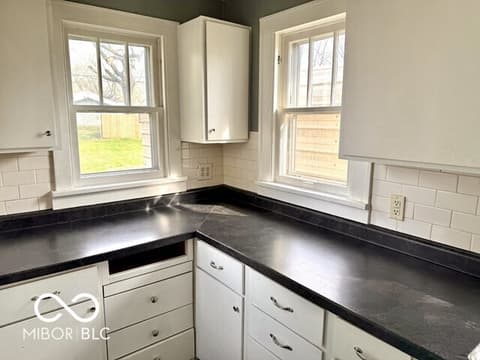 Photo of 237 Ringwood Way, Anderson, IN